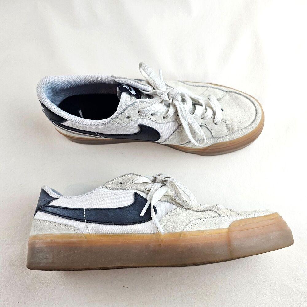 Nike SB Zoom Pogo Plus Womens 8 White Black Gum Skate Shoes Sneakers